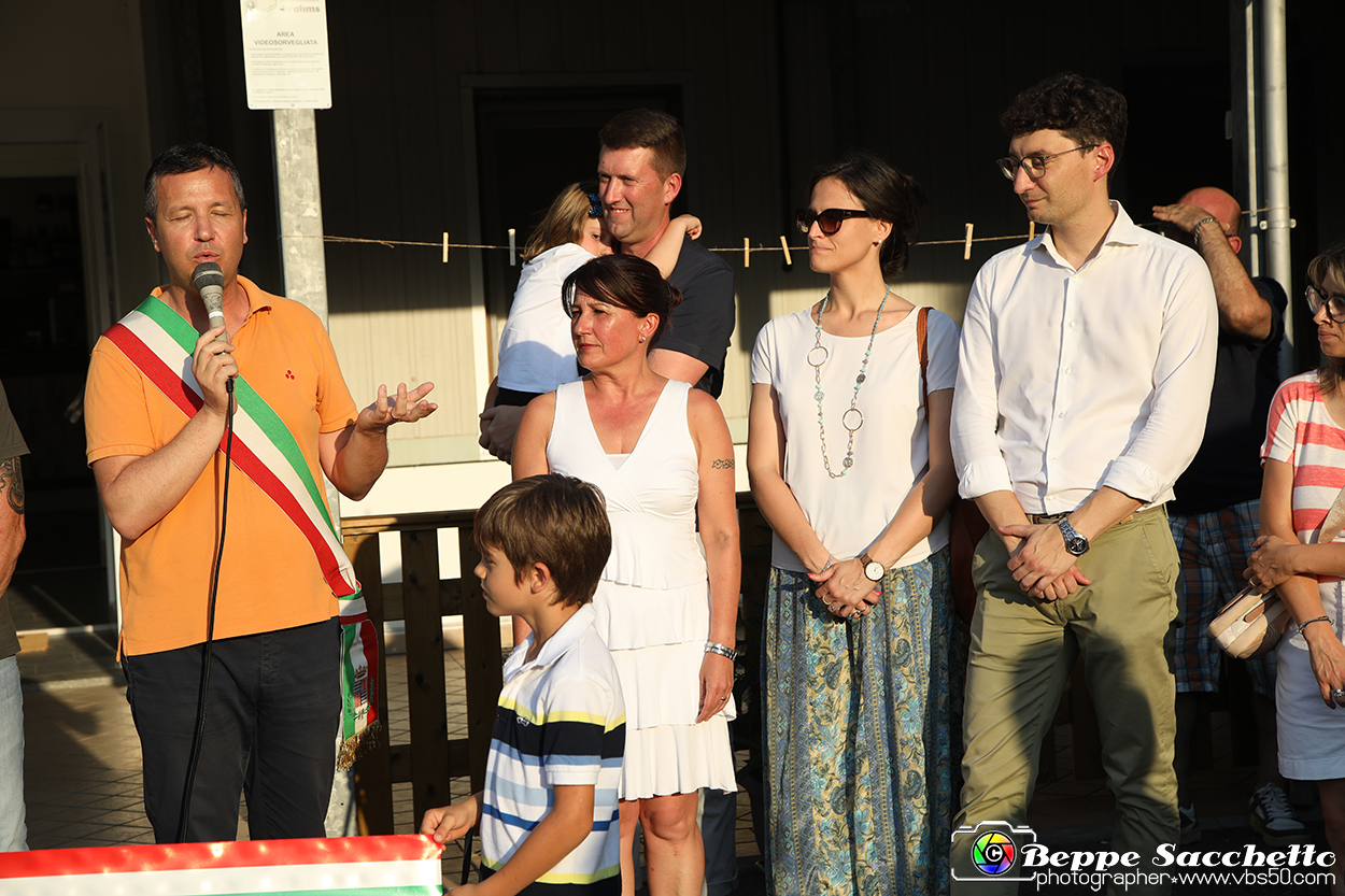 VBS_5375 - Inaugurazione Pizzeria 'Il crìscito'.jpg